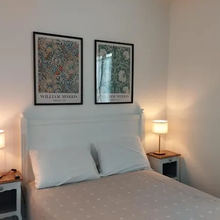 2 Pieces Quartier Bastille Paris